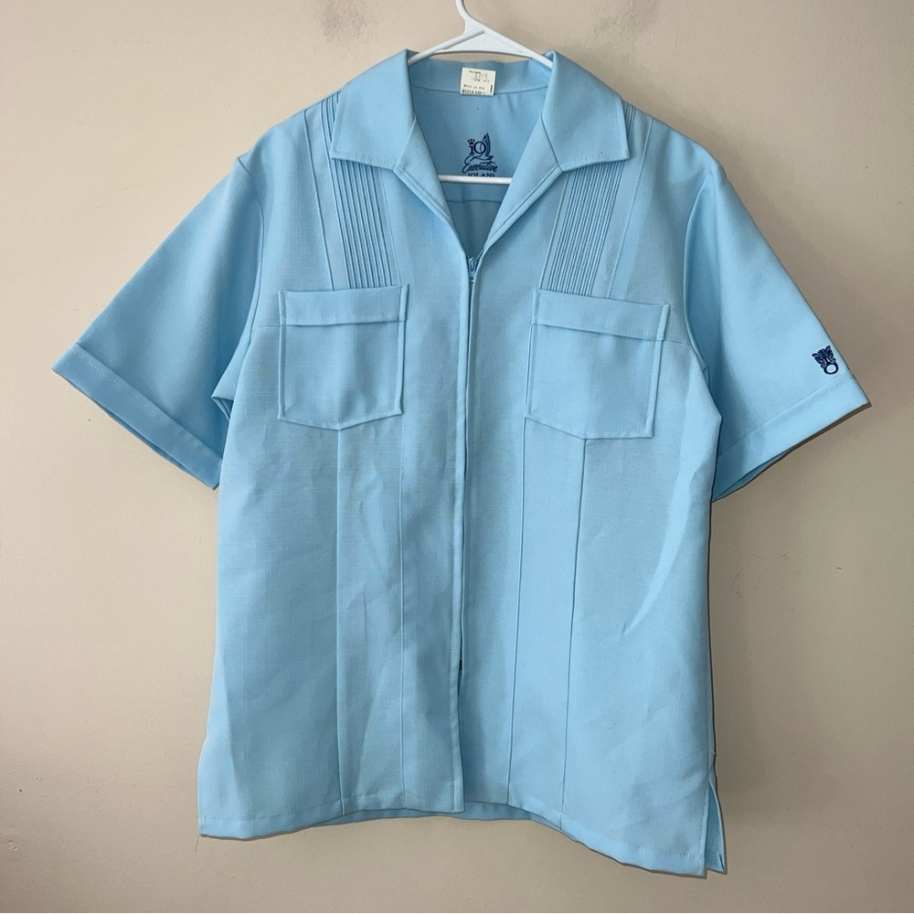 Vintage Iolani Hawaii Executive Light Blue Zip Down Camp Shirt Size Medium Aloha